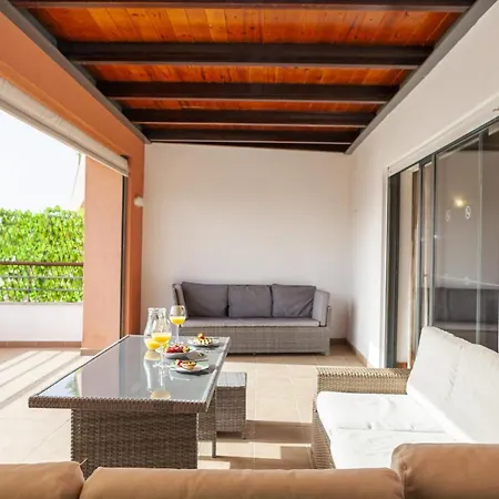 C16 - Landeiro Marinapark * Lagos