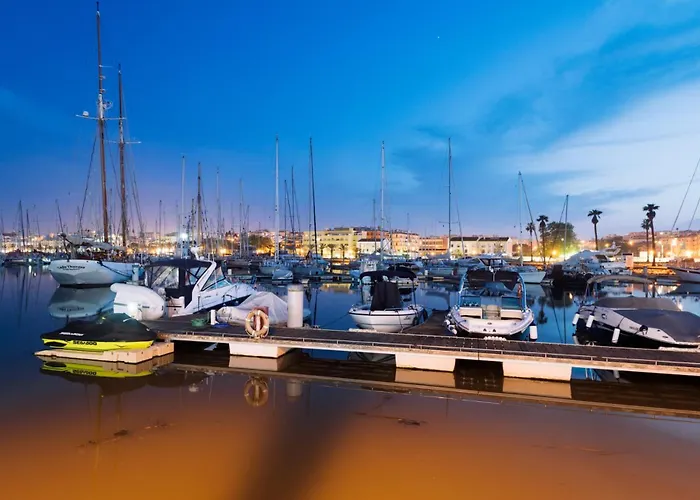 C16 - Landeiro Marinapark * Lagos